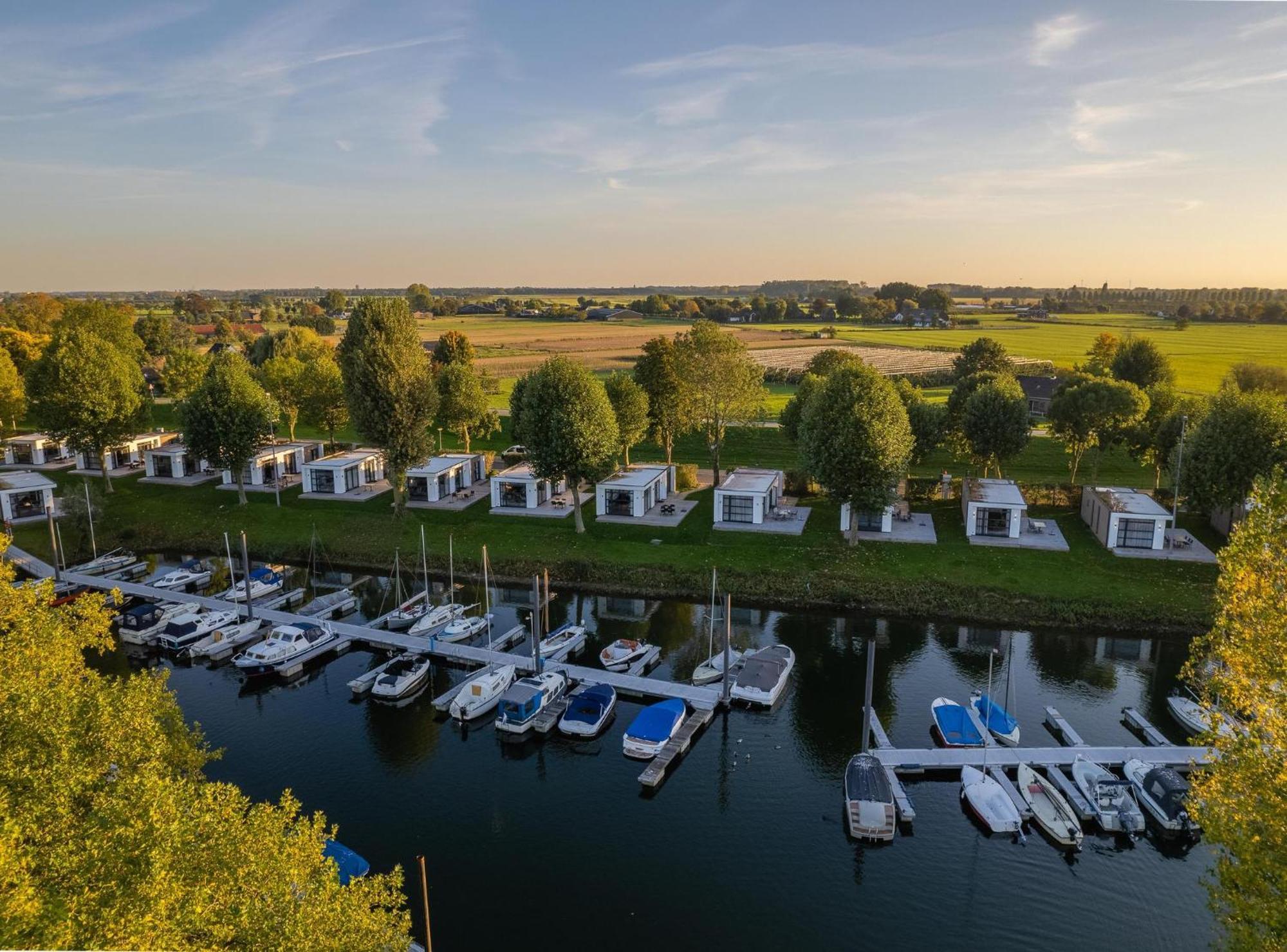 Marinapark Bad Nederrijn Hotel Maurik Luaran gambar